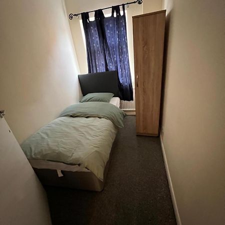 210 Welford Road Villa Лестър Екстериор снимка
