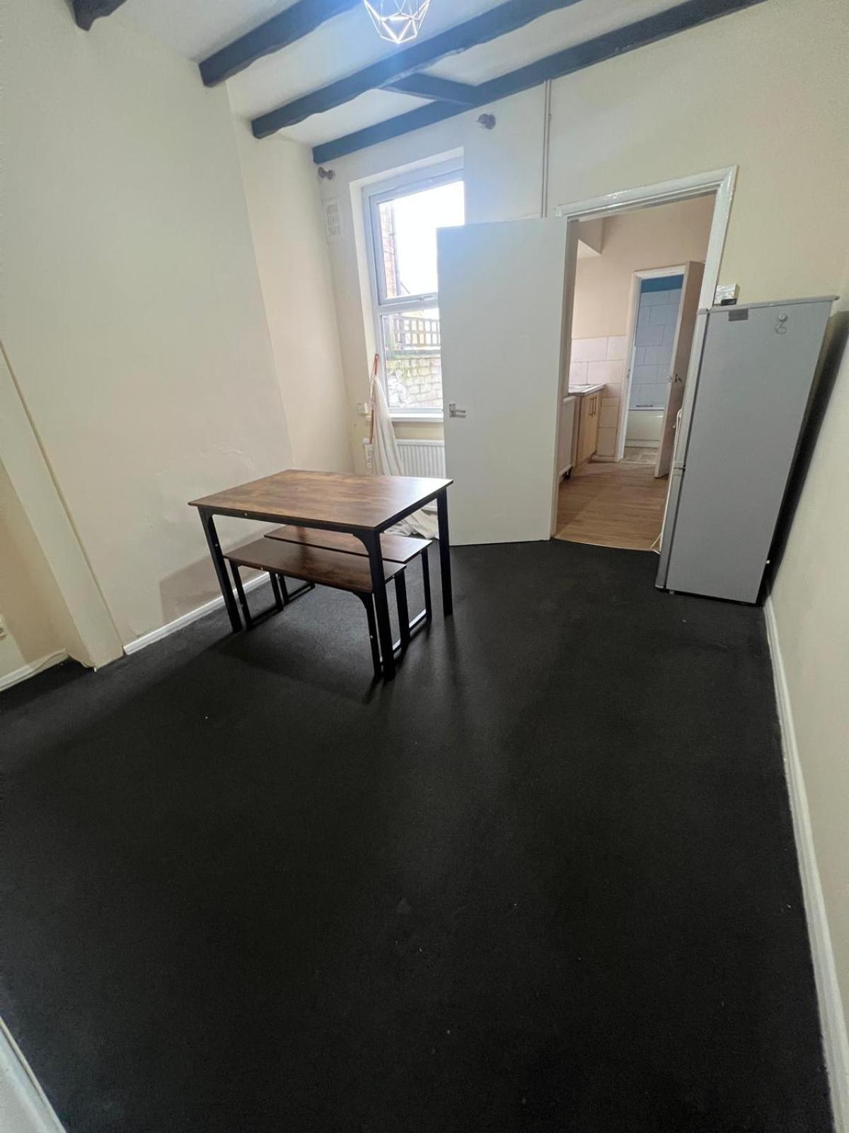 210 Welford Road Villa Лестър Екстериор снимка